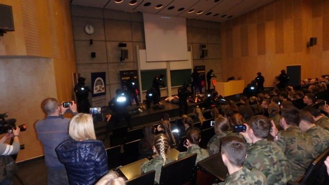 20170322_110002_P3220076