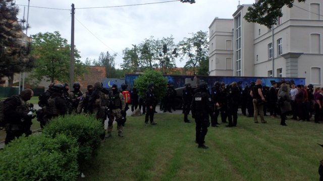 20170524_123504_P5240330